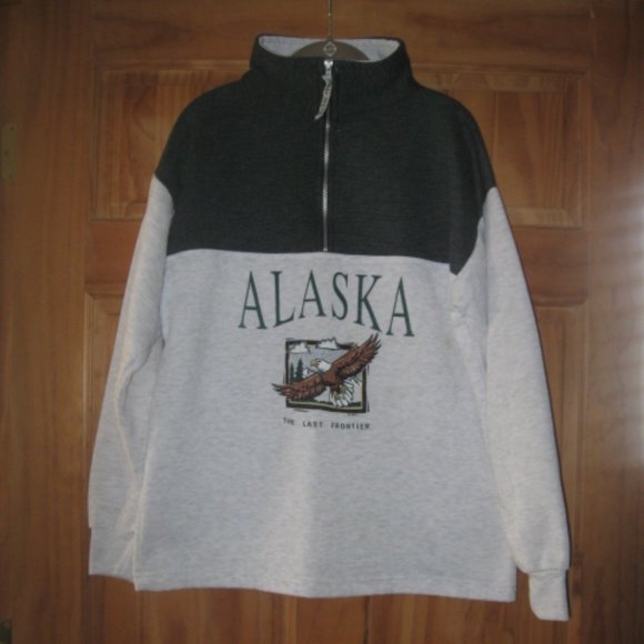Made in U.S.A. Alaska "The Last Frontier" 1/4 Zip Fleece Colorblock Sweatshirt - Picture 1 of 3